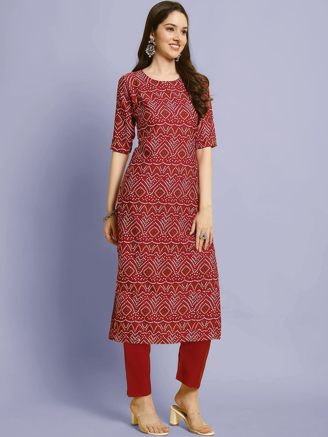 

Moda Rapido Bandhani Printed Round Neck Straight Kurta With Trousers, Maroon