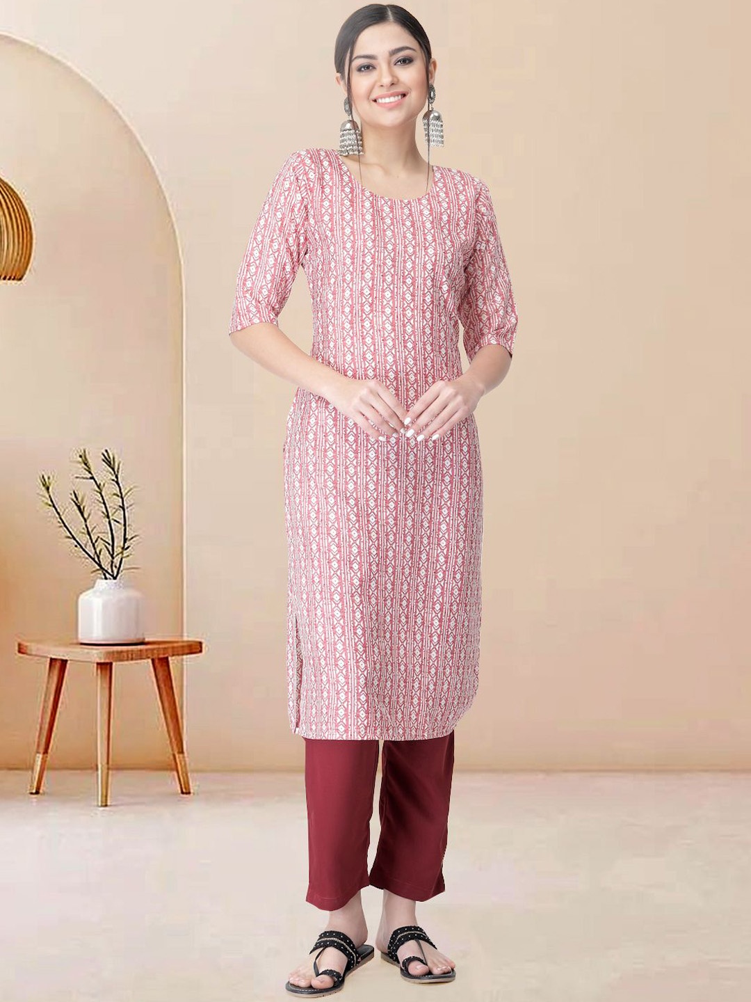 

Moda Rapido Ethnic Motifs Printed Round Neck Straight Kurta With Trousers, Peach