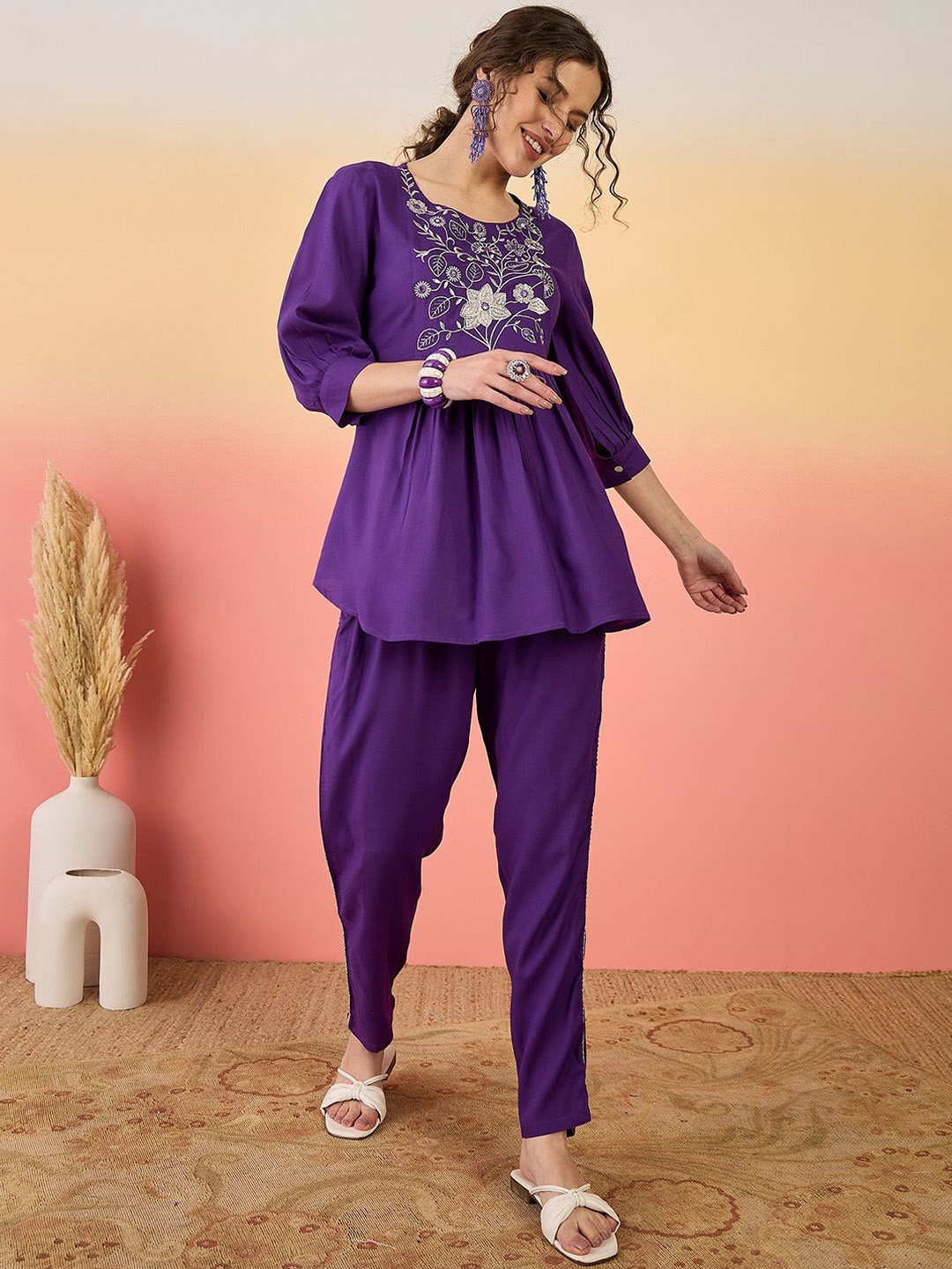 

Sangria Violet Floral Embroidered Mirror Work Puffed Sleeves Tunic With Trouser