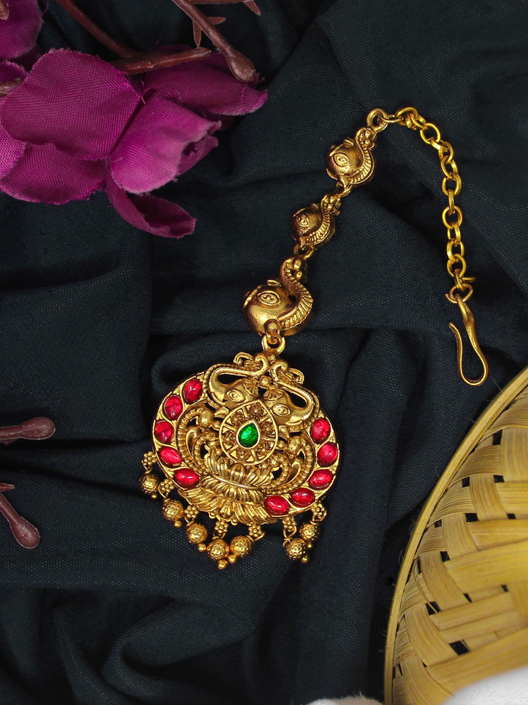 

NAGNESHI ART Gold-Plated Artificial Stones Studded & Beaded Ganesha Design Maang Tikka