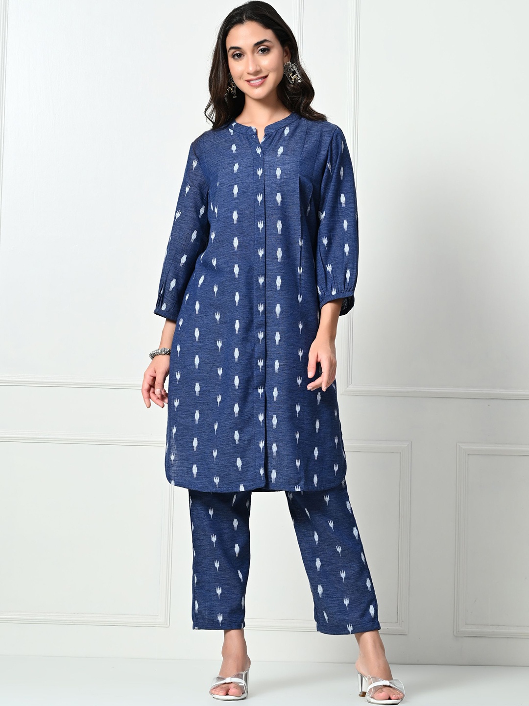 

Laado - Pamper Yourself Women Pure Cotton Kurta with Trouser, Blue