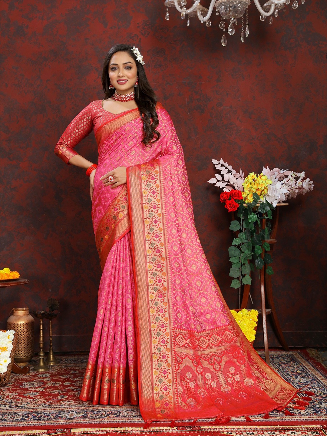 

LeeliPeeri Designer Ethnic Motifs Zari Silk Blend Paithani Saree, Pink