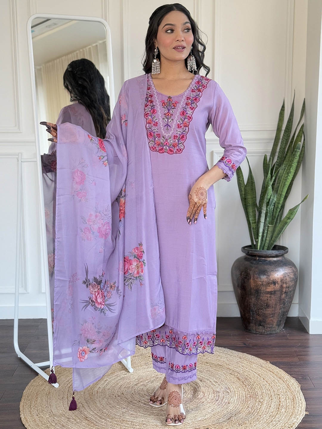 

KALINI Women Floral Embroidered Regular Thread Work Kurta with Trousers & With Dupatta, Lavender