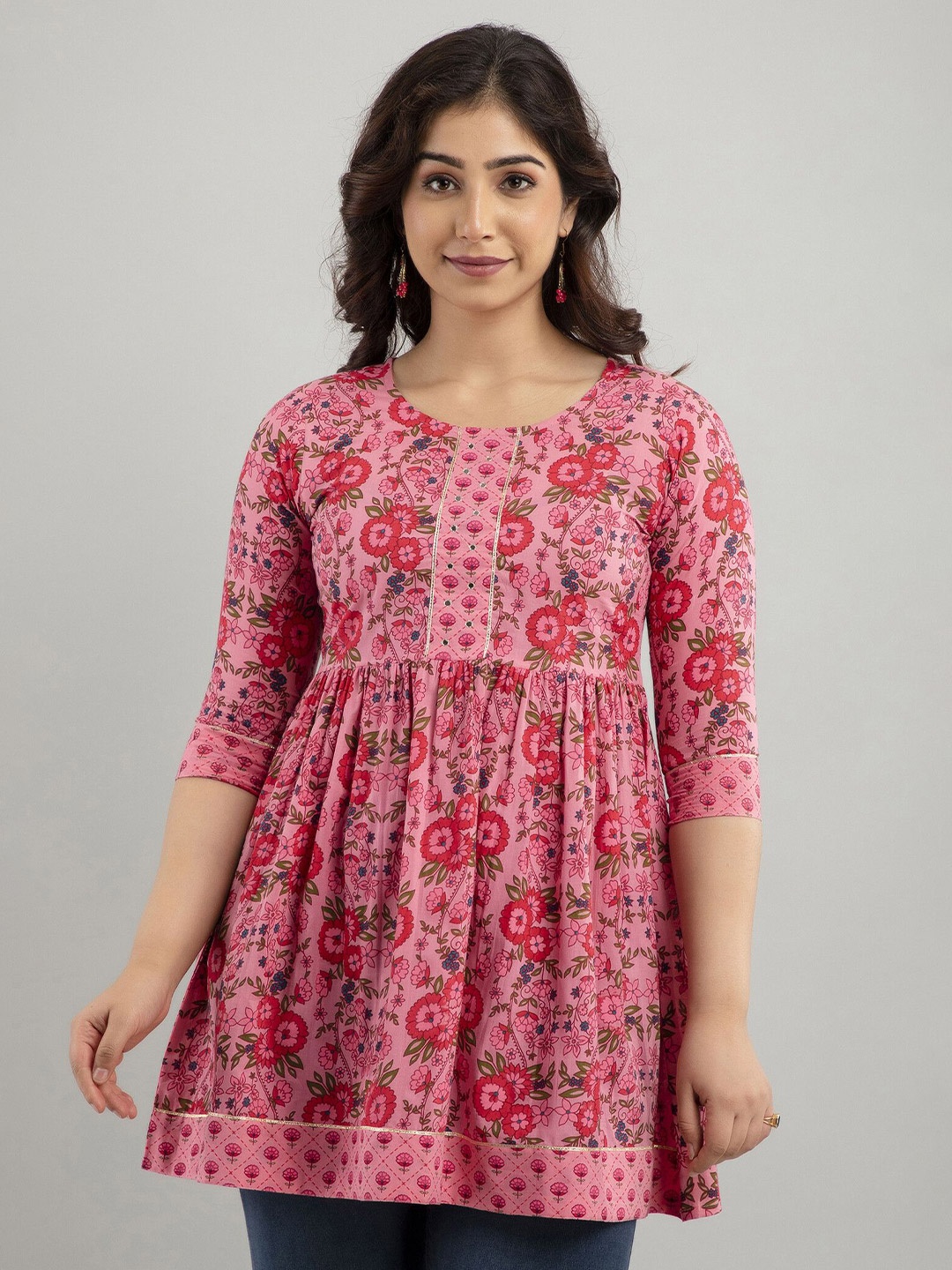 

Tailors Art Women Floral Printed Mirror Work Mirror Work Pleated Kurti, Pink