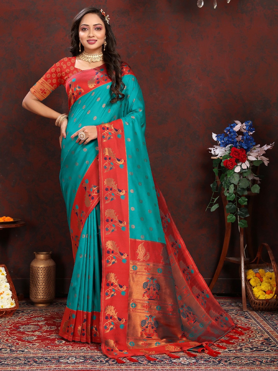 

LeeliPeeri Designer Ethnic Motifs Zari Silk Blend Paithani Saree, Teal
