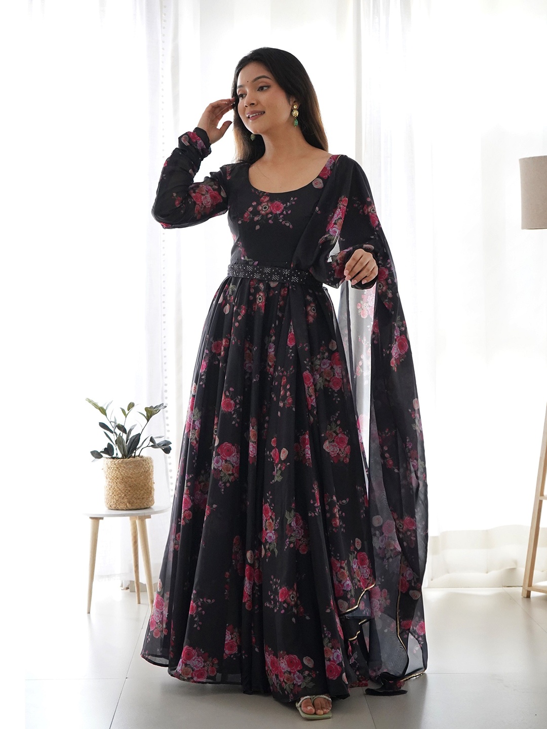 

BAHU PALACE Floral Printed Georgette Fit & Flare Maxi Dress, Black