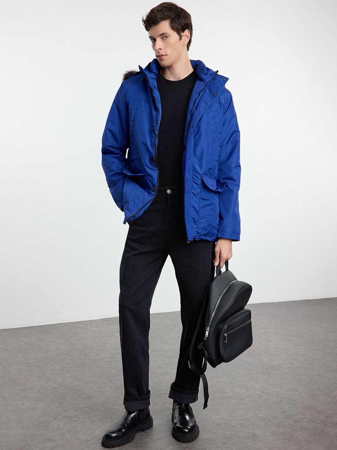

Trendyol Men Hooded Zipper Puffer Jacket, Blue