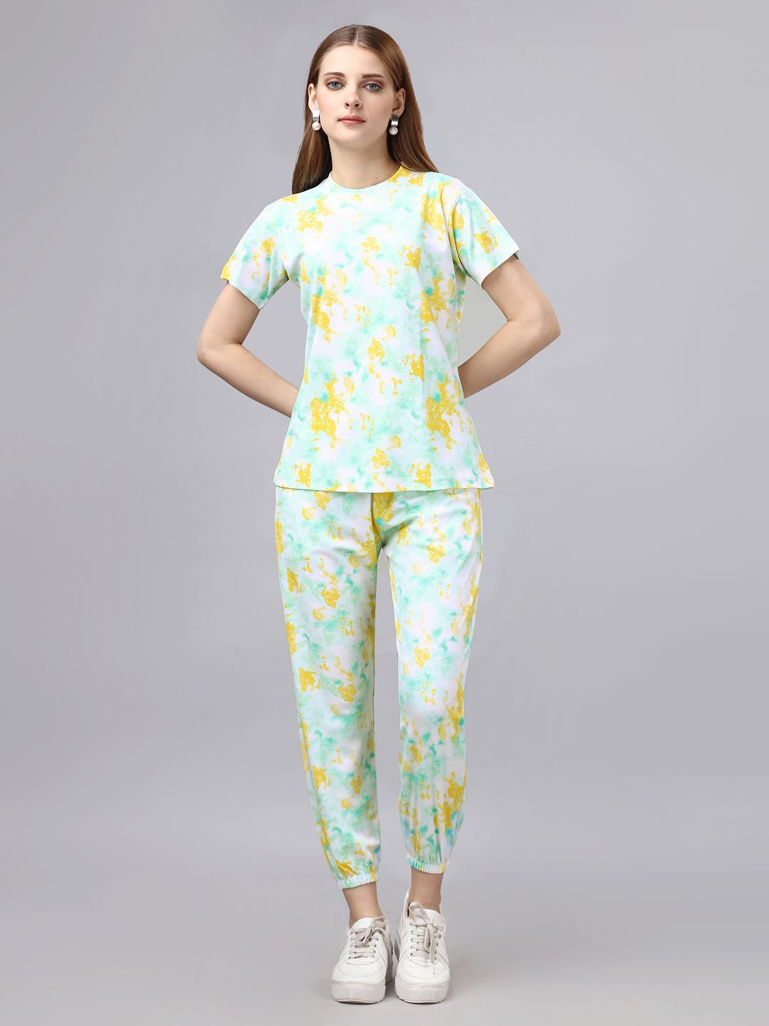 

AKSHARAM Tie & Dye Printed T-Shirt & Trousers Co-Ords, Yellow