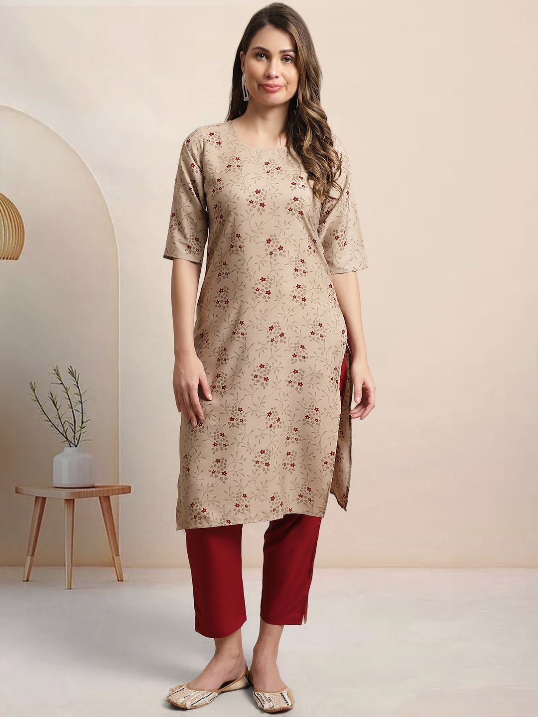 

Moda Rapido Floral Printed Round Neck Straight Kurta With Trousers, Beige