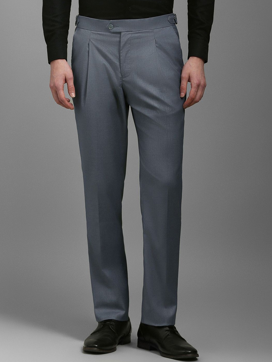 

Louis Philippe Men Slim Fit Pleated Trousers, Grey