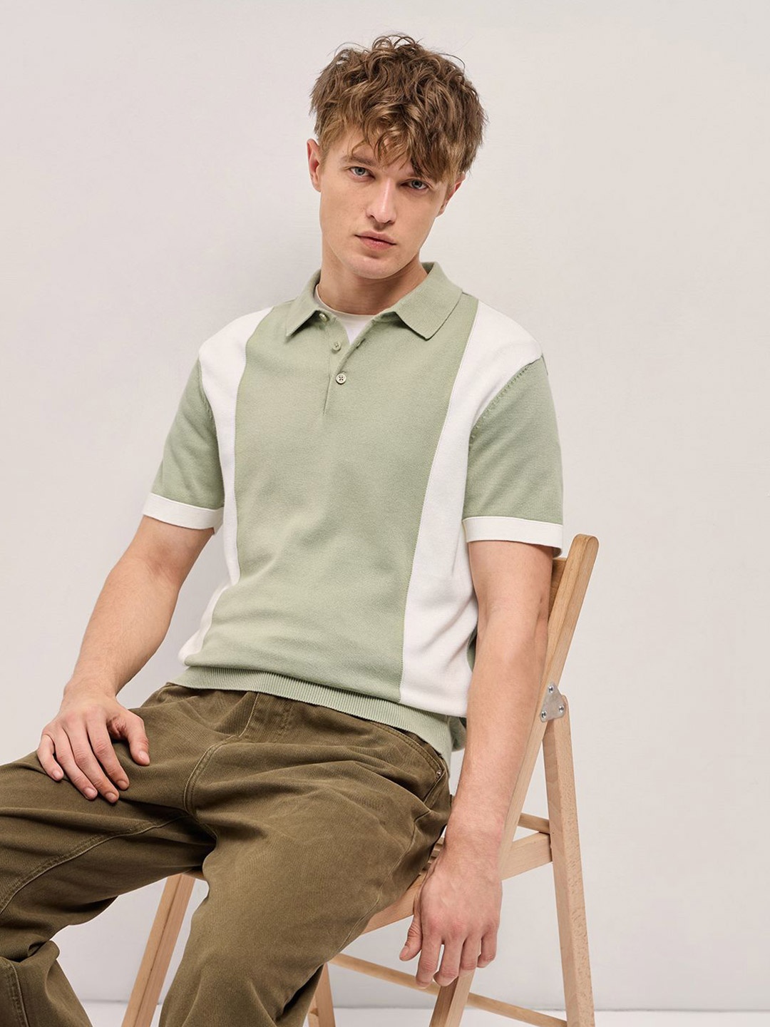 

THE BEAR HOUSE Men Colourblocked Polo Collar Cotton Slim Fit T-shirt, Green