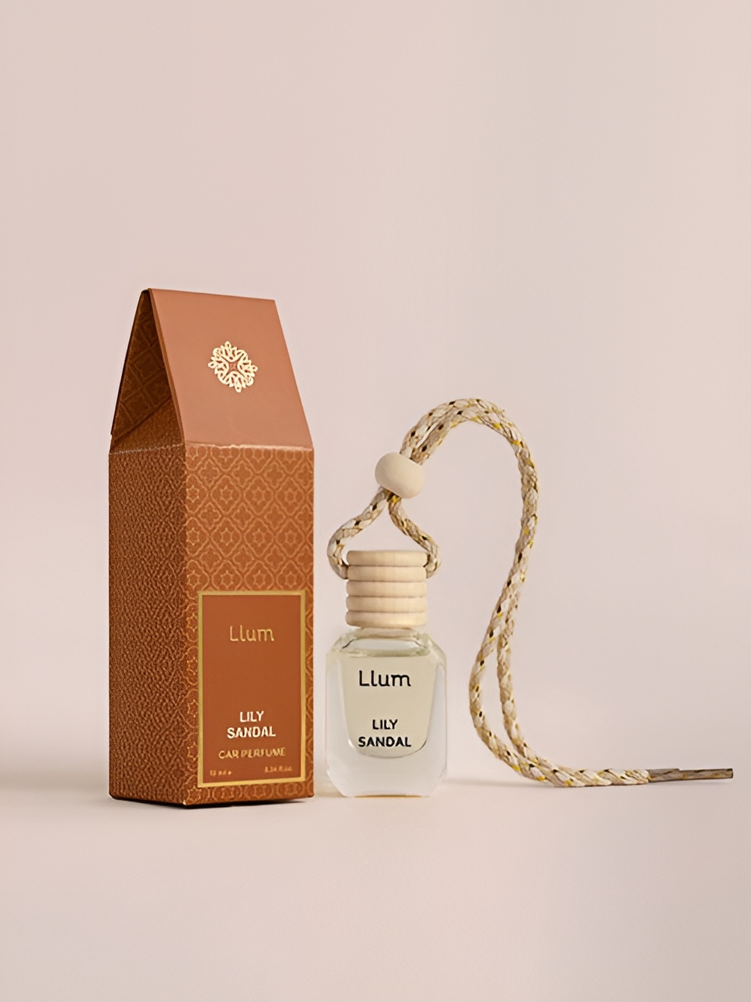

LLUM Brown Lily Sandal Hanging Car Air Freshener 10ML