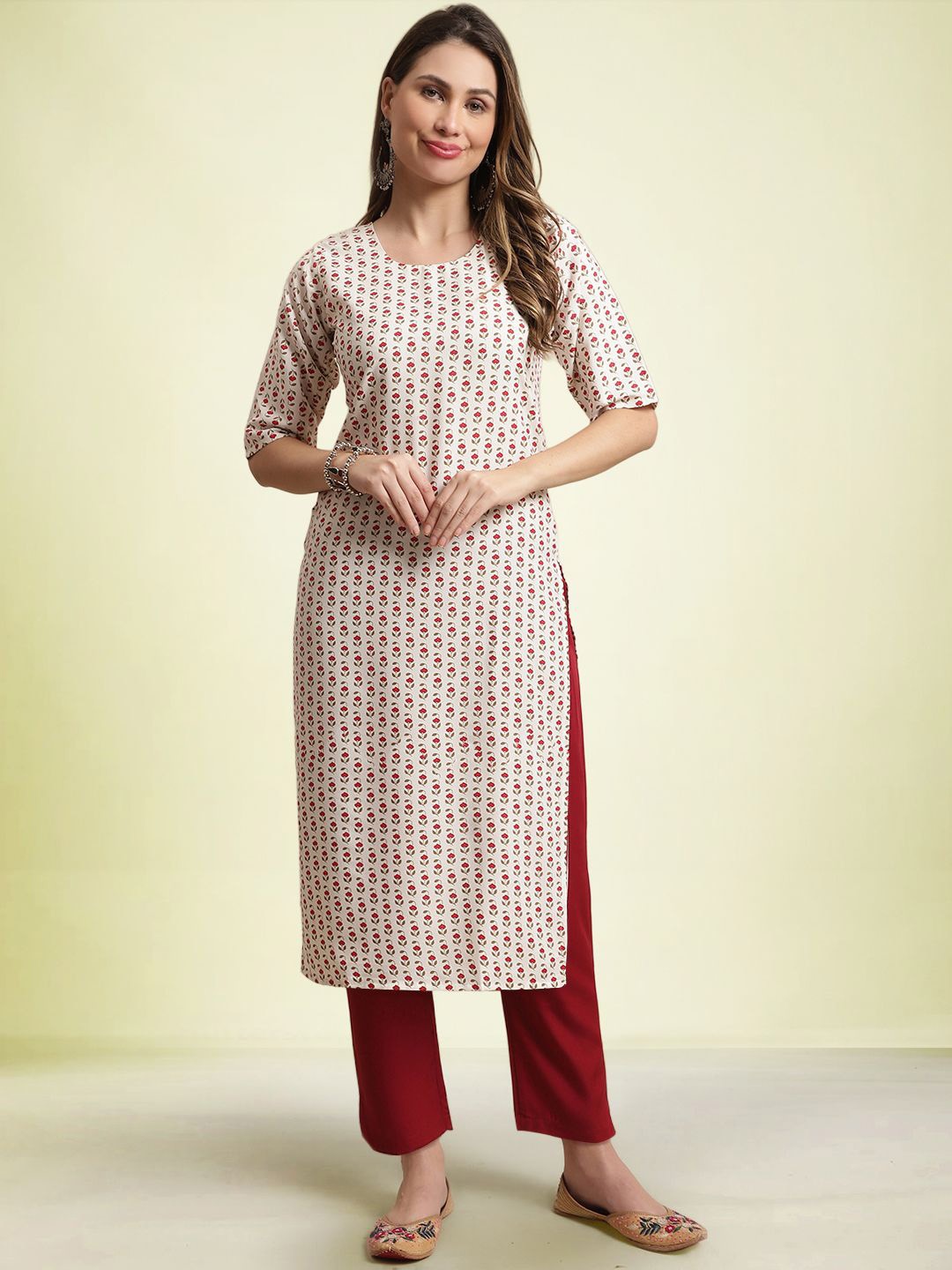 

Moda Rapido Floral Printed Round Neck Straight Kurta With Trousers, White