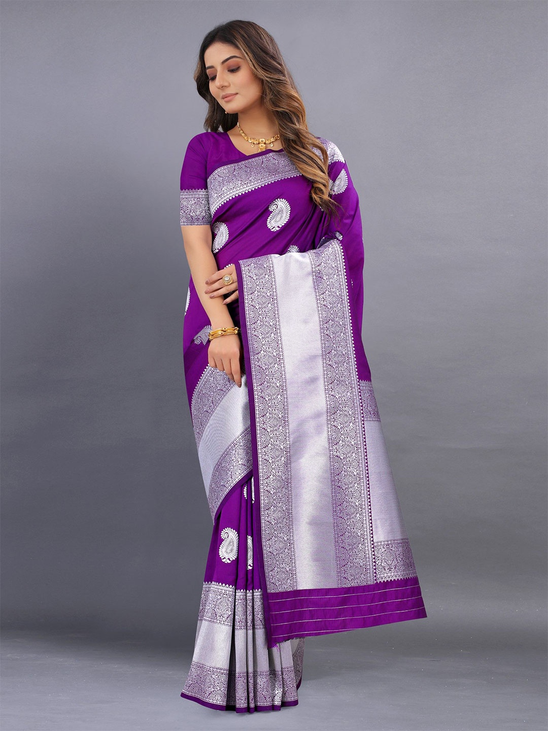 

LeeliPeeri Designer Woven Design Zari Silk Blend Banarasi Saree, Purple