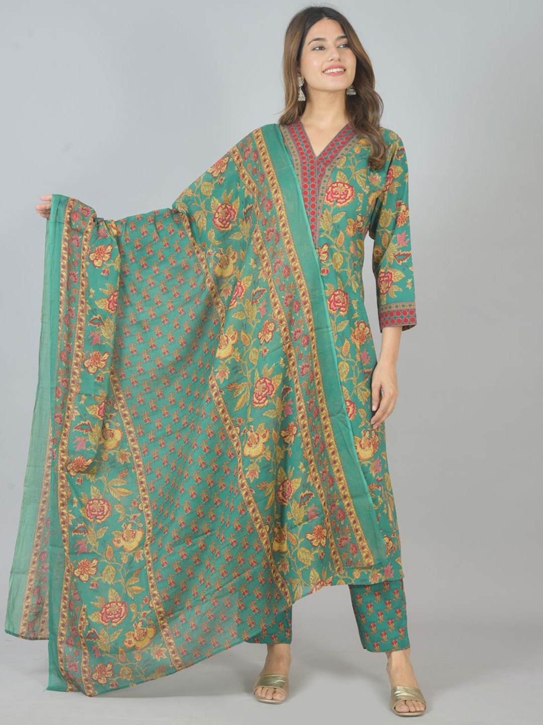 

NISHIRE Women Floral Printed Regular Pure Cotton Kurta with Trousers & With Dupatta, Green