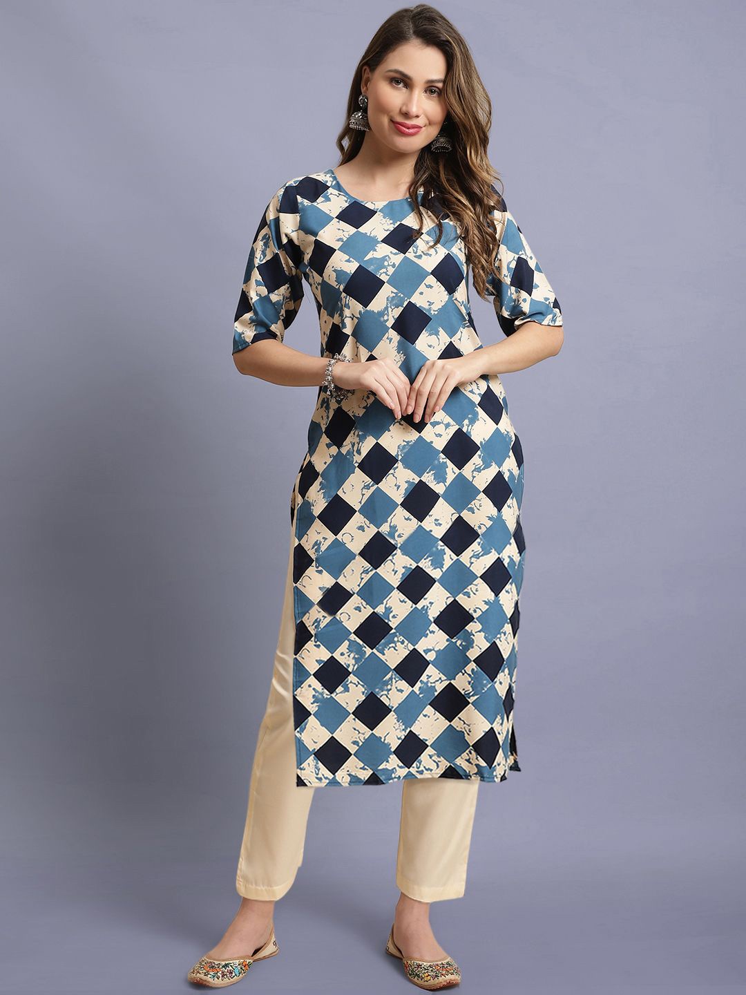 

Moda Rapido Checked Round Neck Straight Kurta With Trousers, Blue