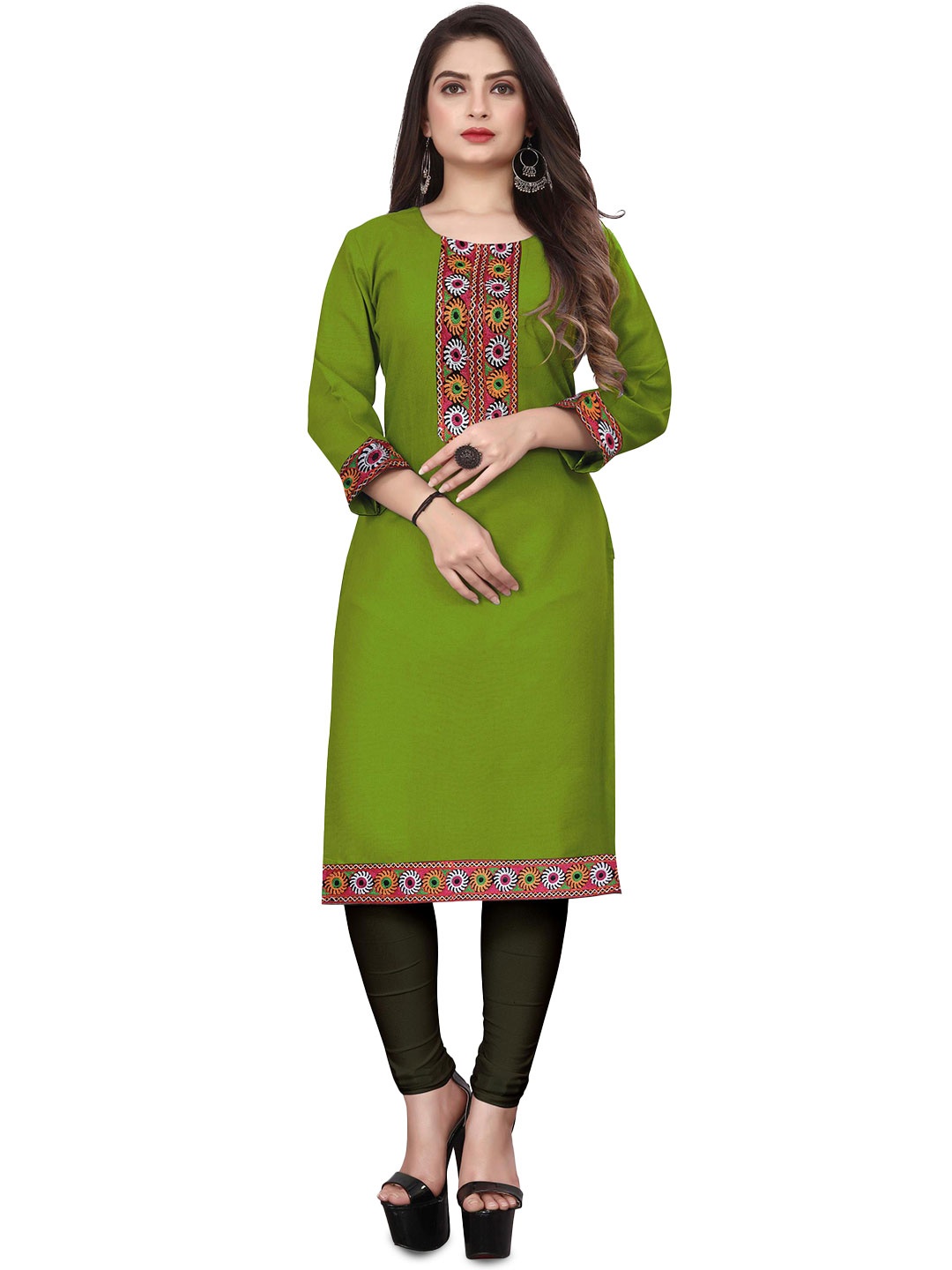 

HF HOLYDAY FASHION Women Lace Border Work Straight Kurta, Olive