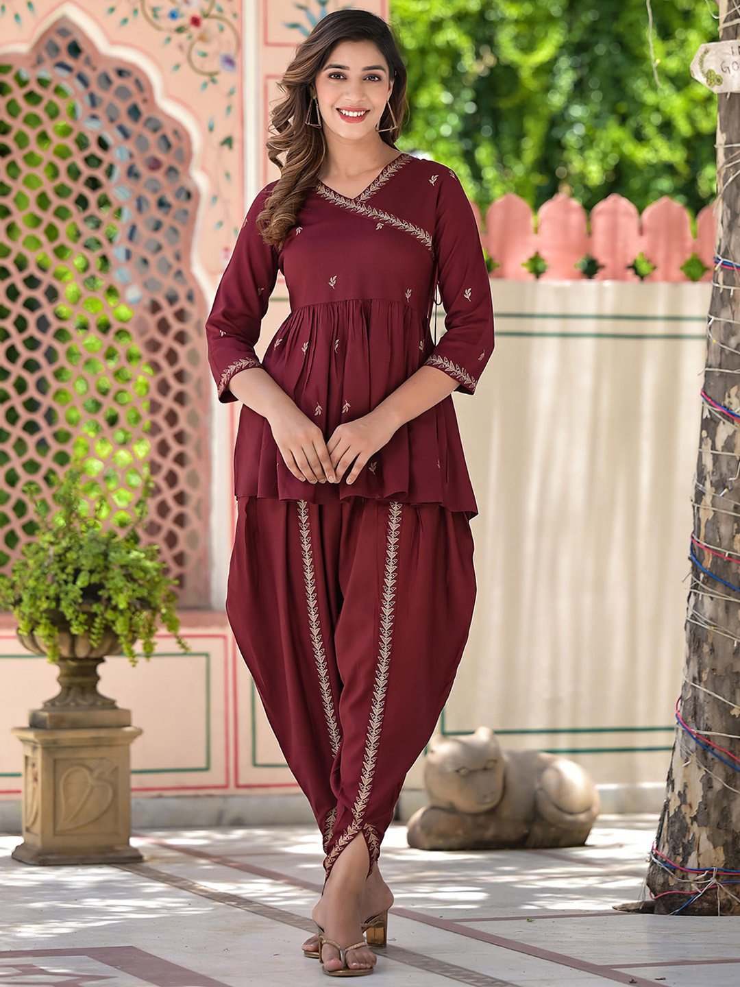 

KASHISHIYA Women Floral Embroidered Angrakha Kurta with Dhoti Pants, Maroon