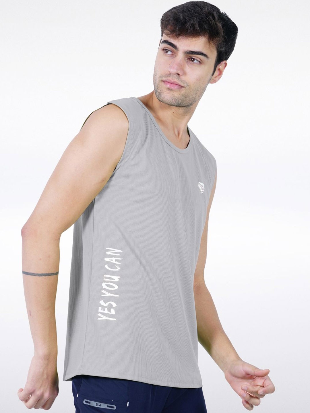 

Body Mechanics Men Round Neck Innerwear Vests, Grey