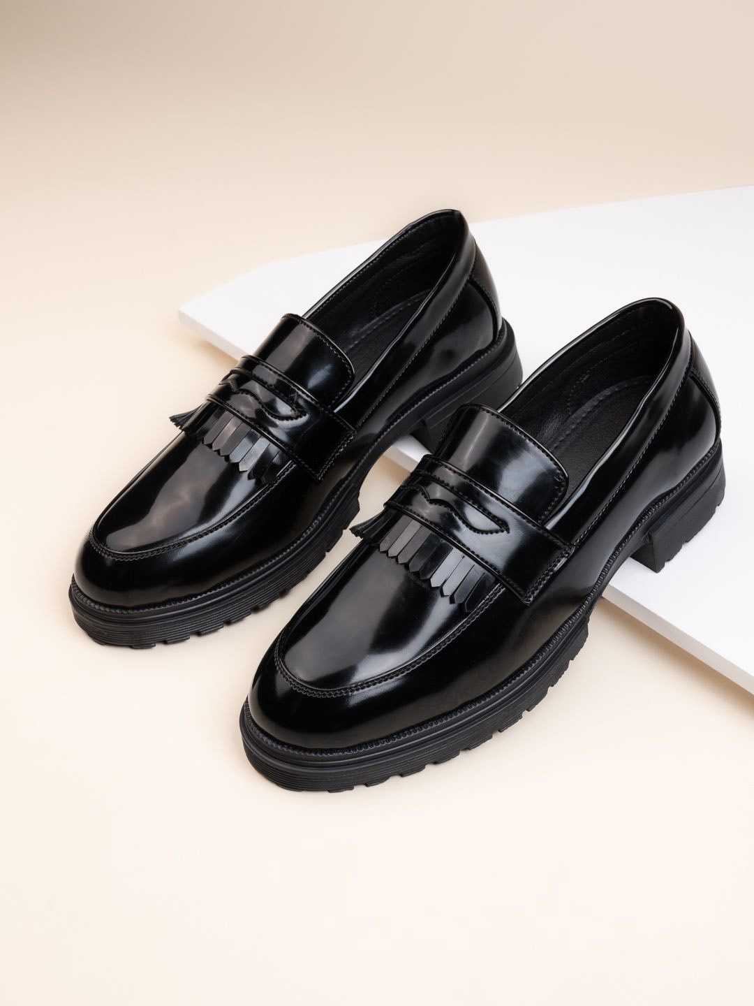 

Styli Men Faux Leather Chunky Loafers, Black