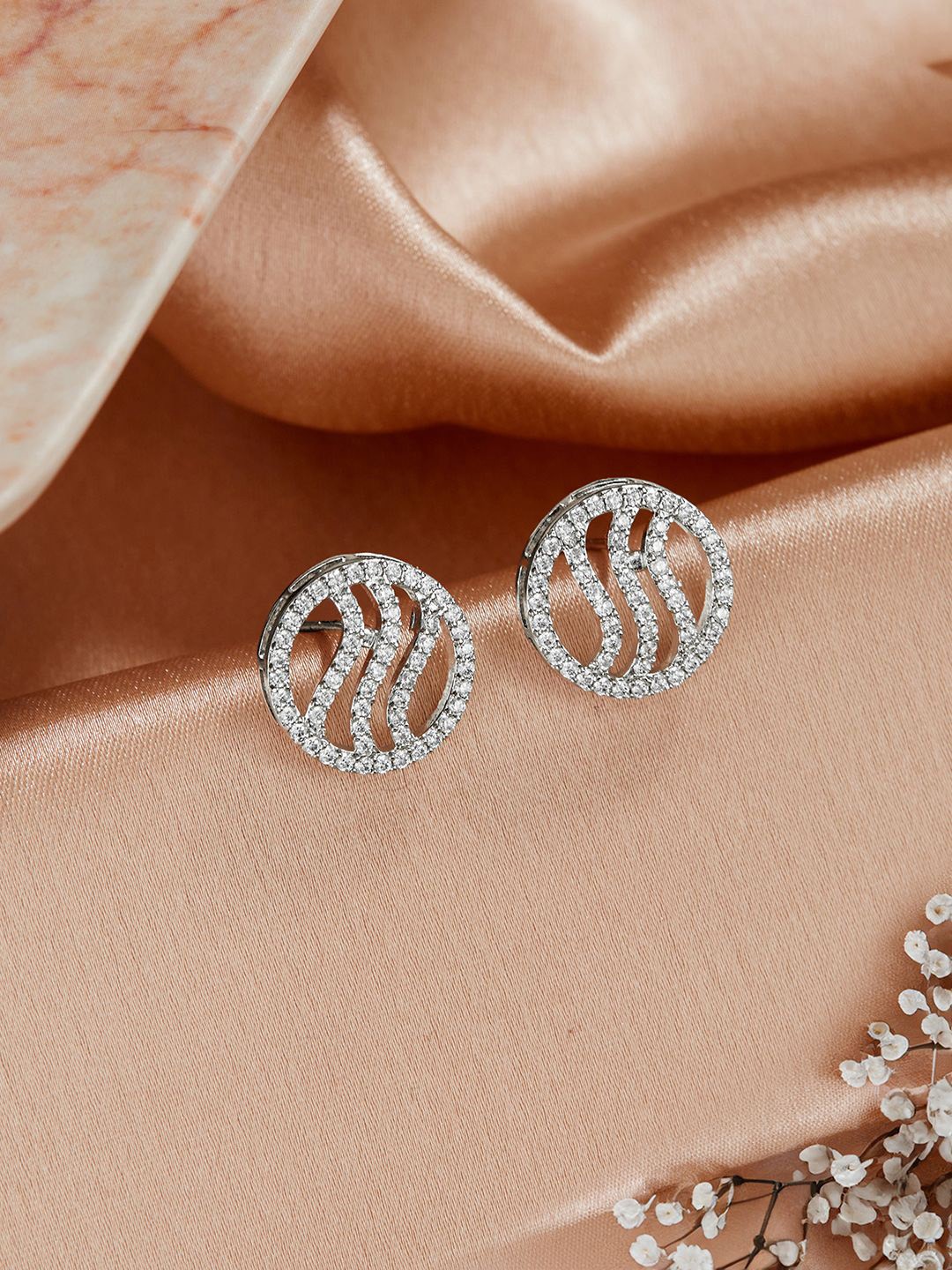 

SARAF SILVERETZ 925 Sterling Silver Classic Studs Earrings