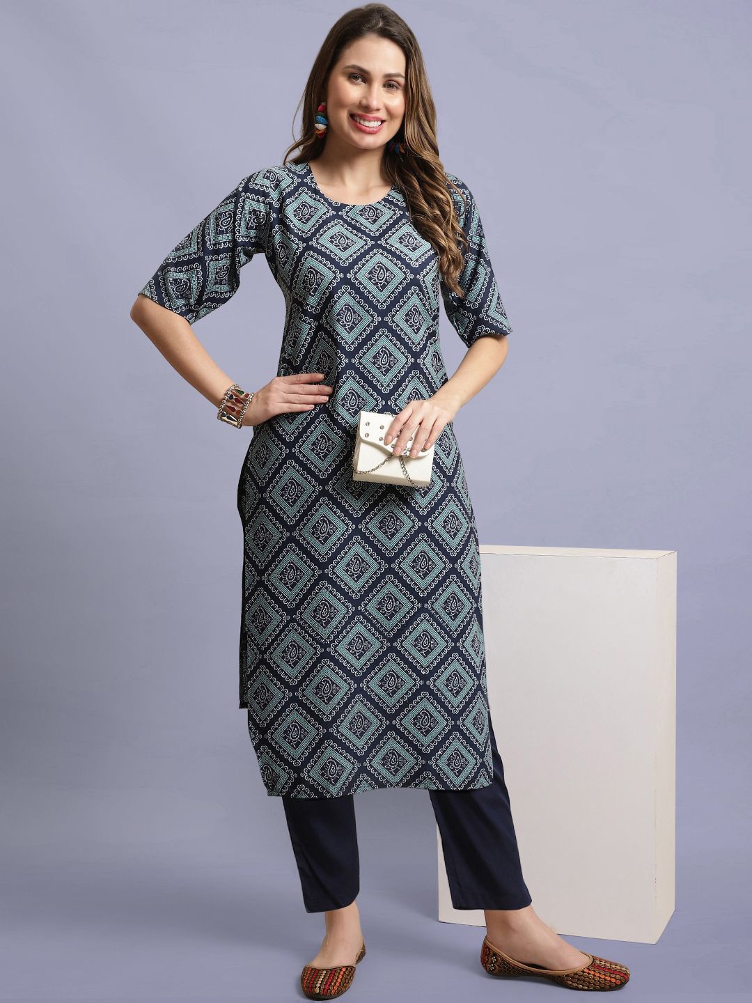 

Moda Rapido Ethnic Motifs Printed Round Neck Straight Kurta With Trousers, Blue