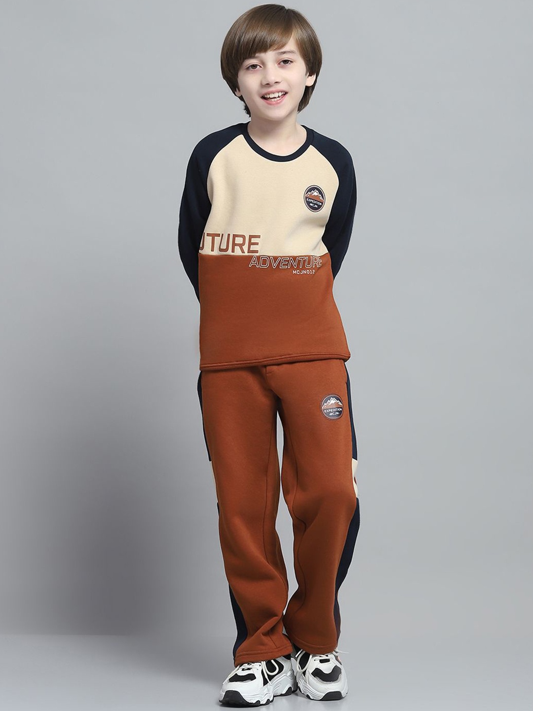 

Monte Carlo Boys Printed Round Neck Full Sleeve Tracksuit, Brown