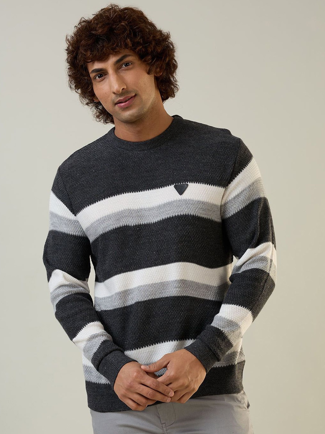 

TIM PARIS Men Striped Sweatshirt, Black