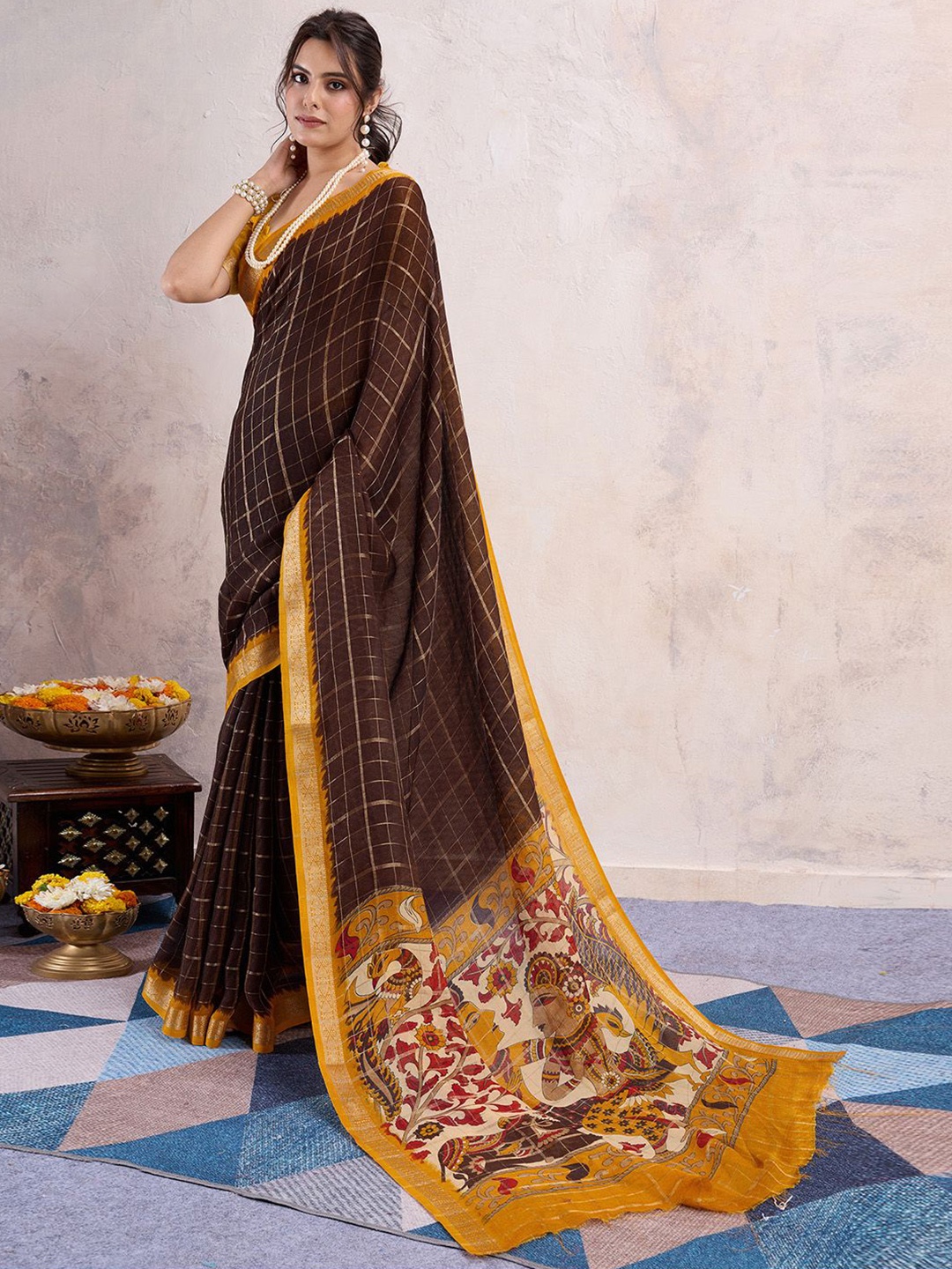 

Mitera Checked Zari Banarasi Saree, Brown