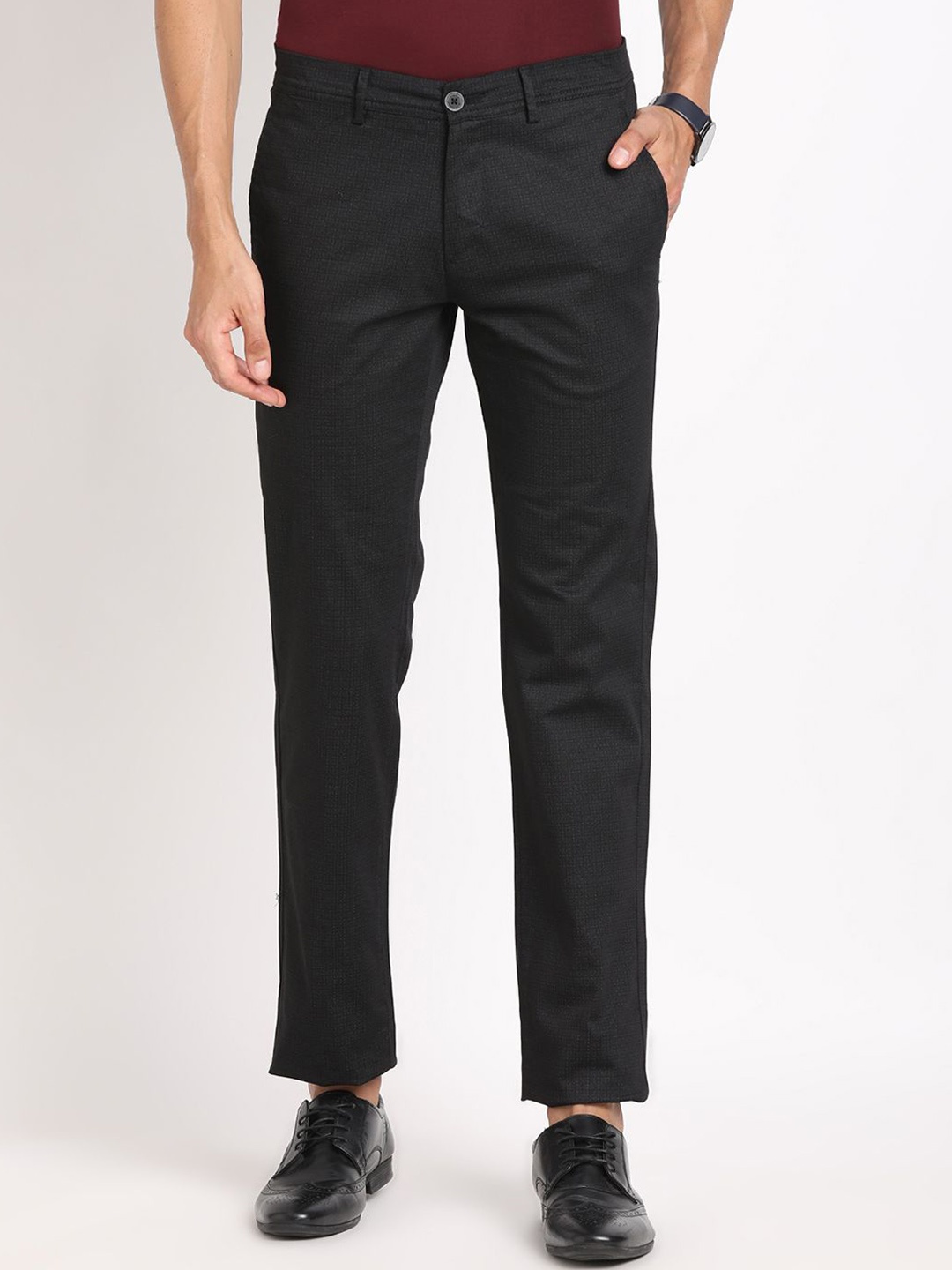

Turtle Men Printed Relaxed Skinny Fit Chinos Trousers, Black