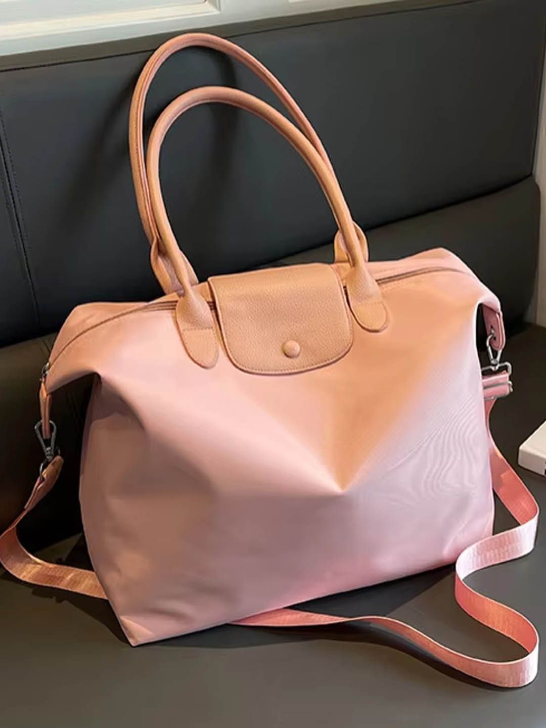 

StyleCast Fashion, Pink