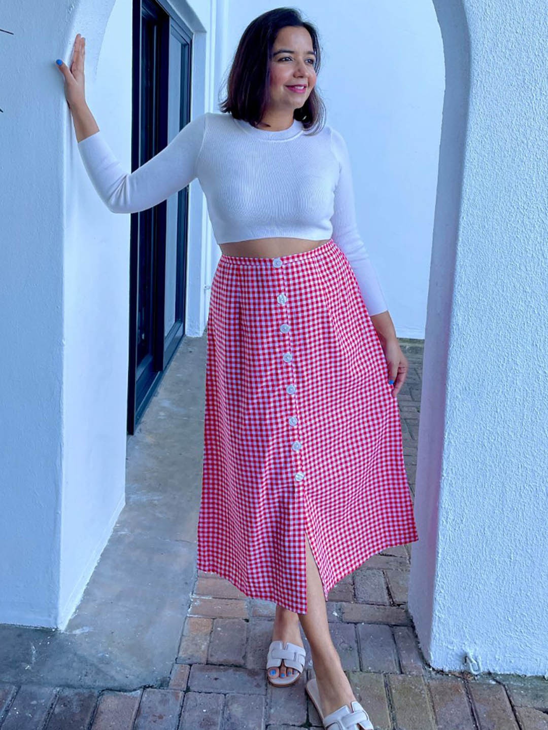 

Label Tanvee Gingham Checked Pure Cotton High-Rise A-Line Midi Skirt, Red