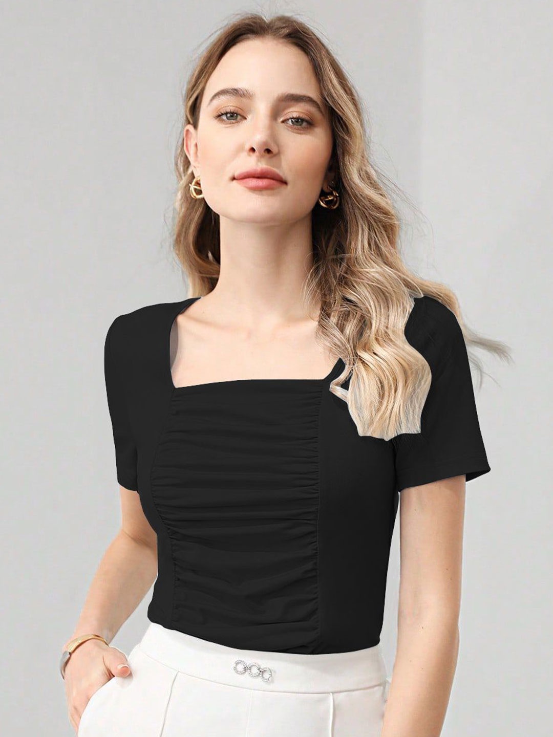 

AVANOVA Square Neck Fitted Top, Black