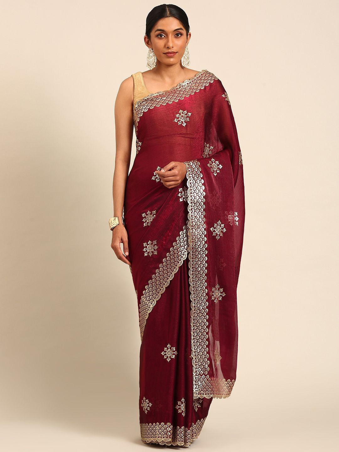 

Panzora Embellished Embroidered Saree, Red