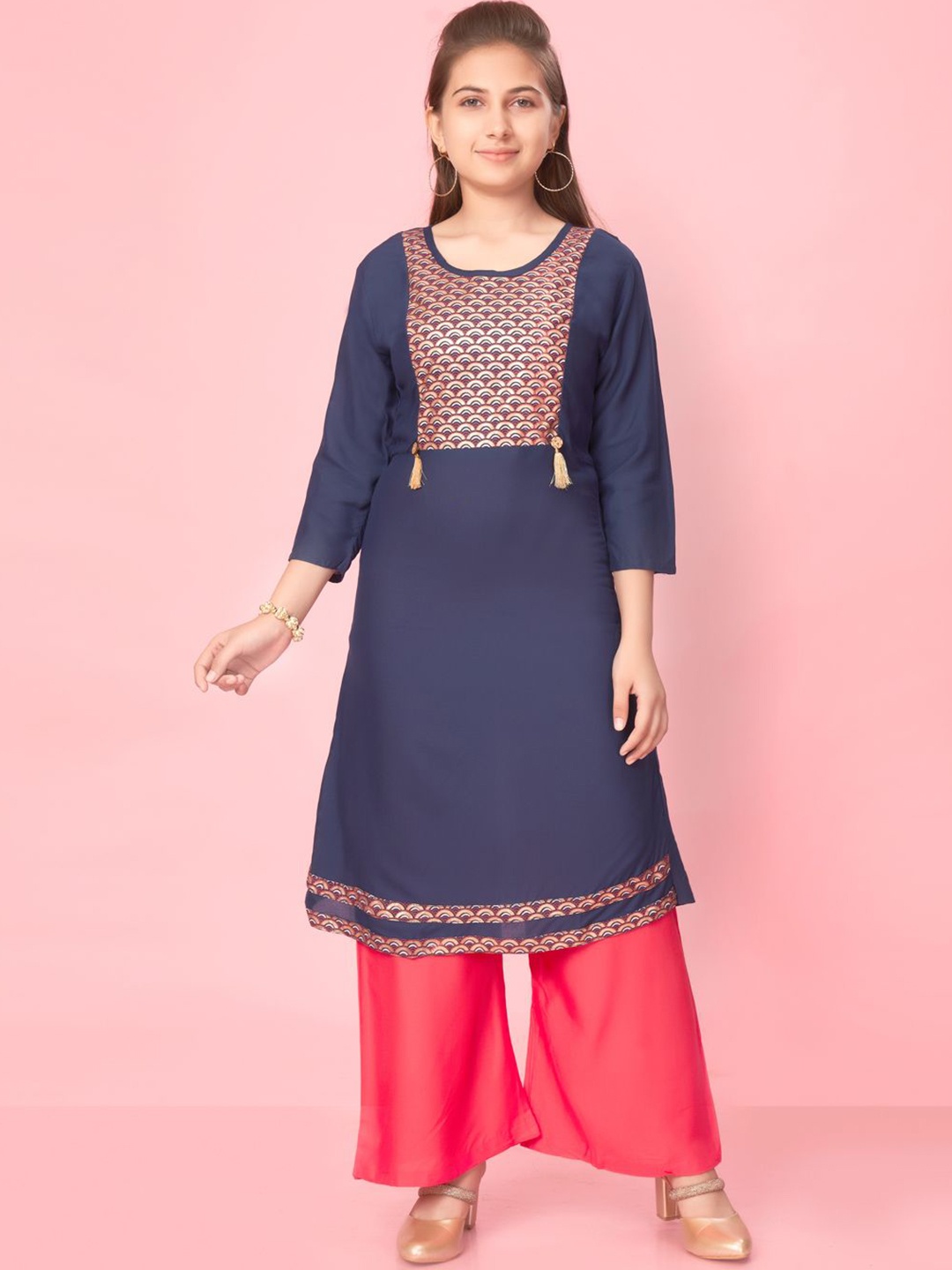 

BAESD Girls Abstract Printed Round Neck Pure Cotton A-Line Kurta With Palazzos, Navy blue