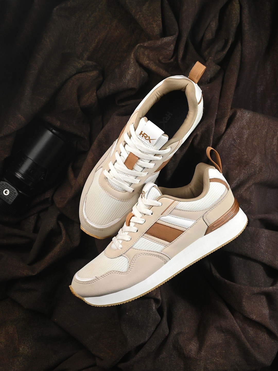 

HRX by Hrithik Roshan Men Lace-Ups Sneakers, Off white