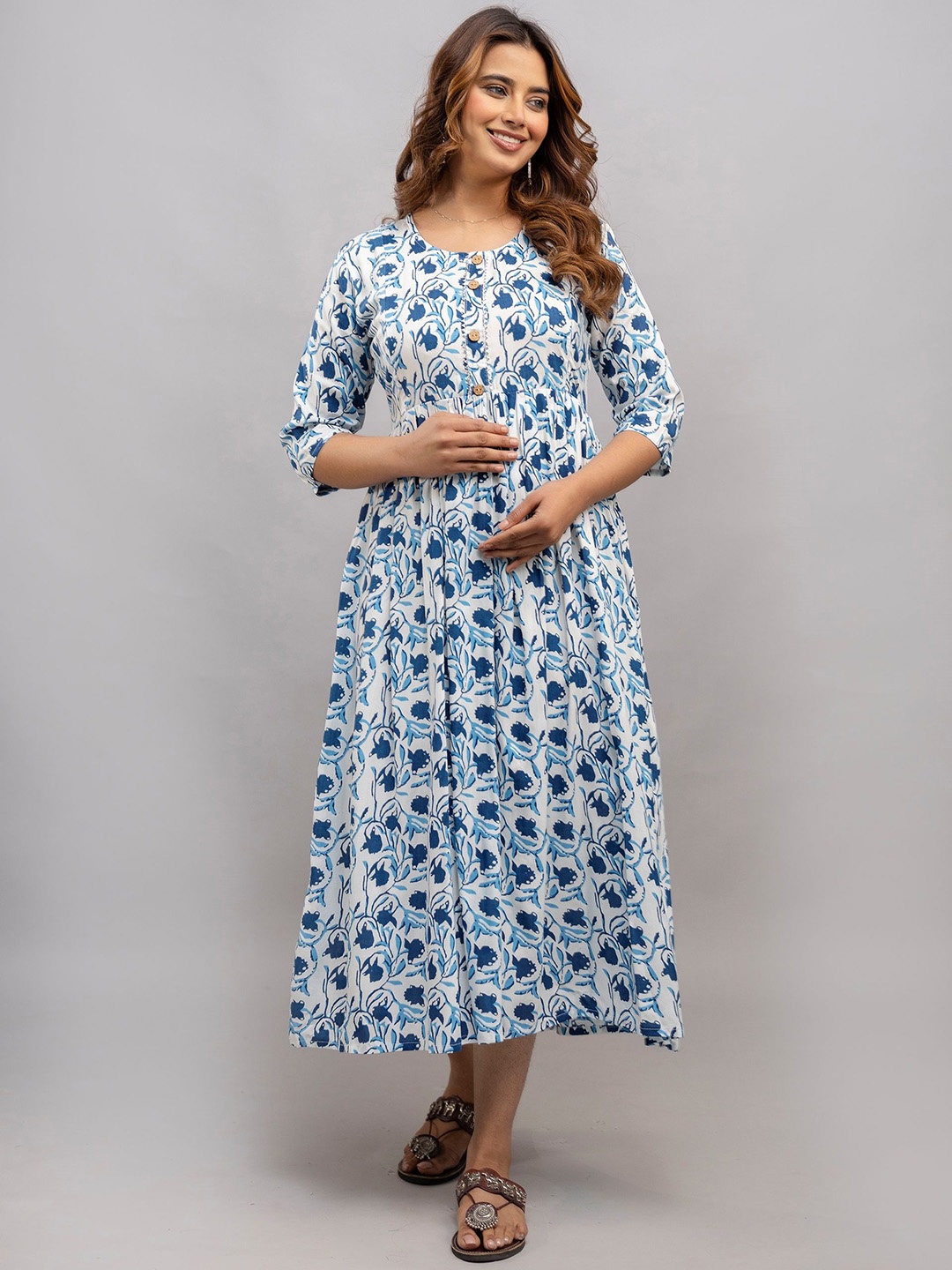 

Mialo fashion Printed Round Neck Maternity Ethnic Dress, White