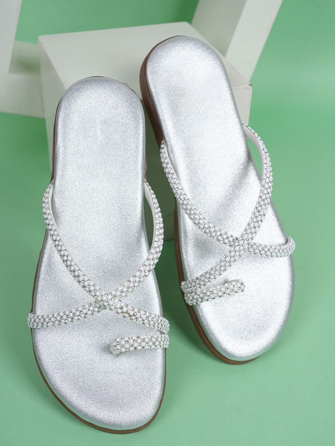 

Style Shoes Women Embellished Open Toe Flats, White