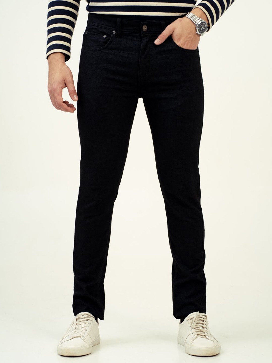 

The Pant Project Men Back and Black Slim Fit Jeans