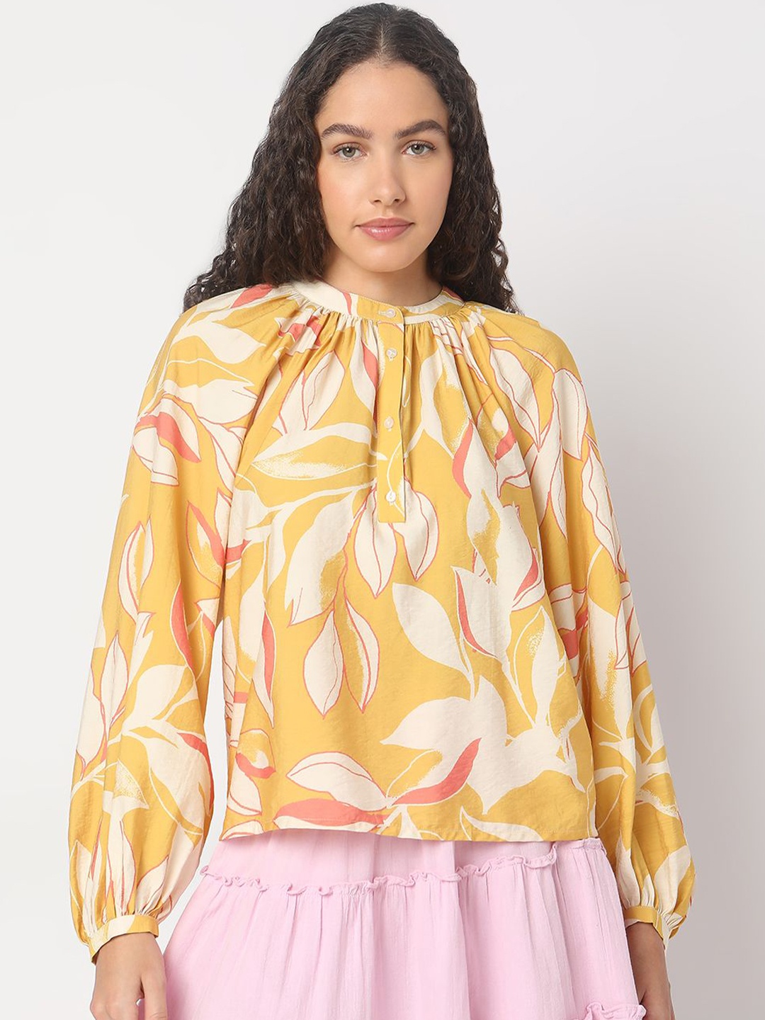 

Vero Moda Women Floral Printed Mandarin Collar Bishop Sleeves Top, Yellow