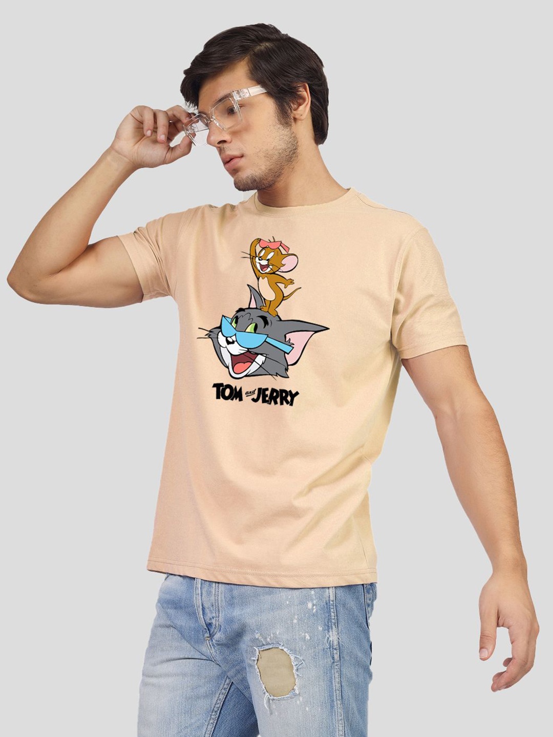 

Greylongg Men Tom & Jerry Graphic Printed Round Neck T-shirt, Beige