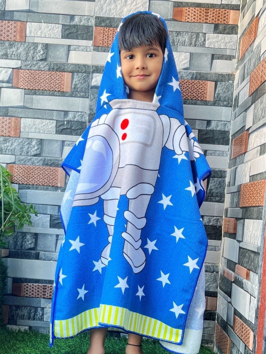 

Famyo Blue & White Astronaut in Space Design Poncho Towel for Kids (1-7 years)