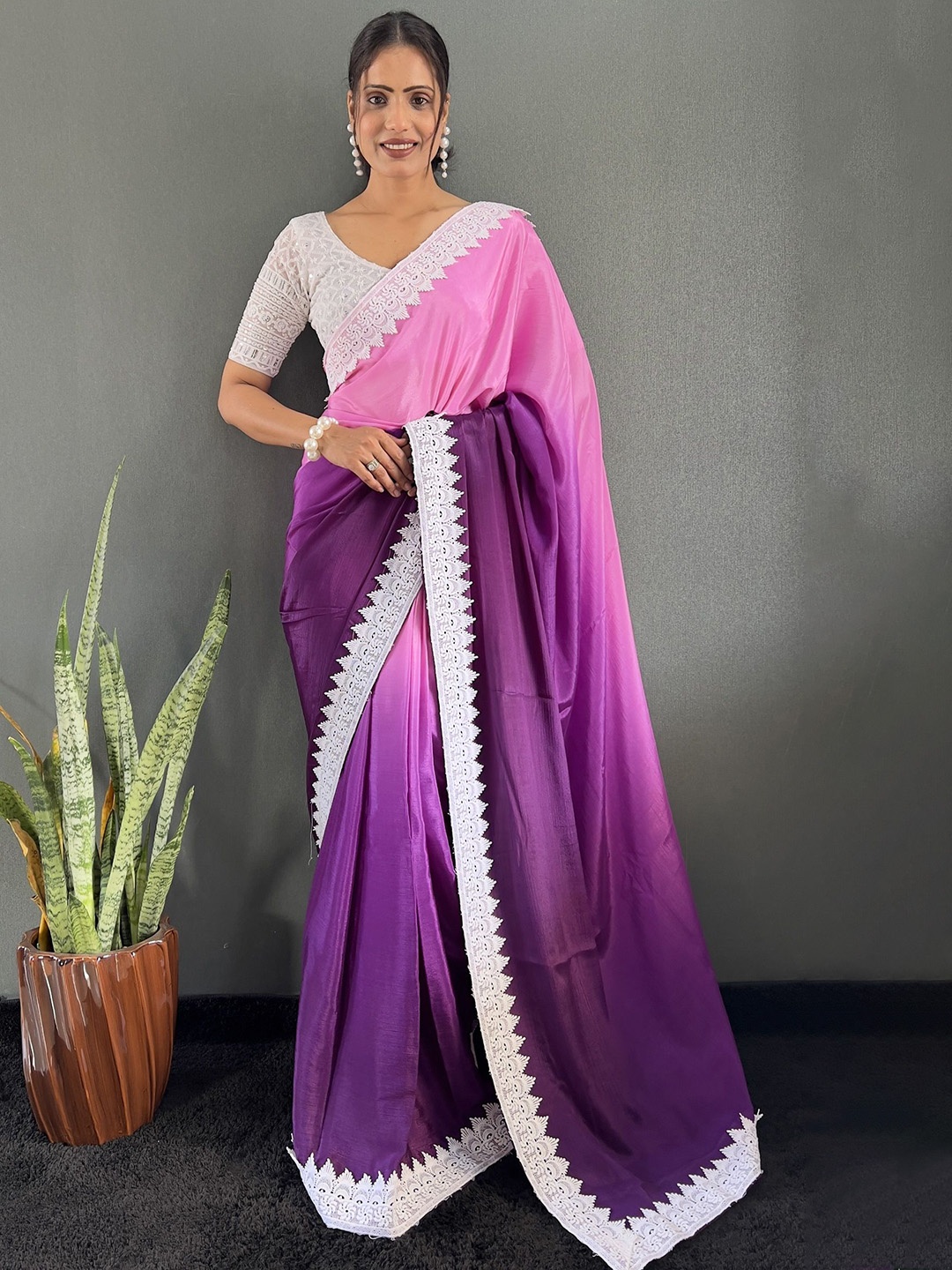 

JULEE Women Ombre Pure Chiffon Saree, Pink