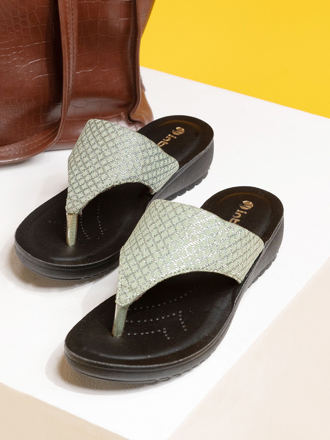 

Inblu Women T-Strap Flats, Green