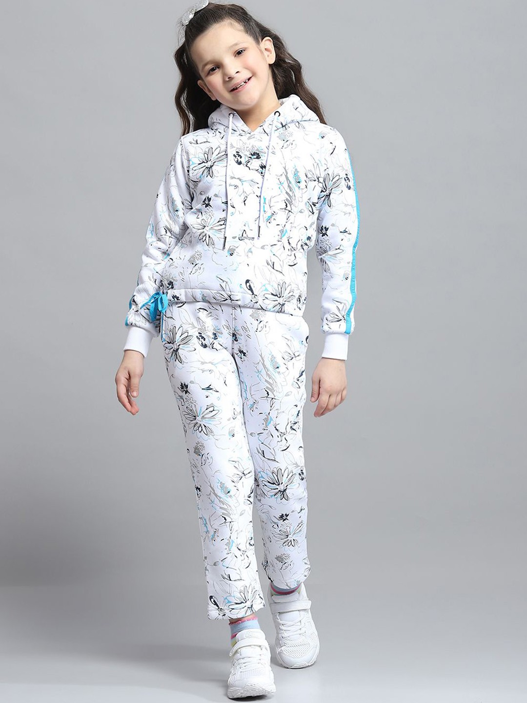 

Monte Carlo Girls Printed Tracksuits, Off white