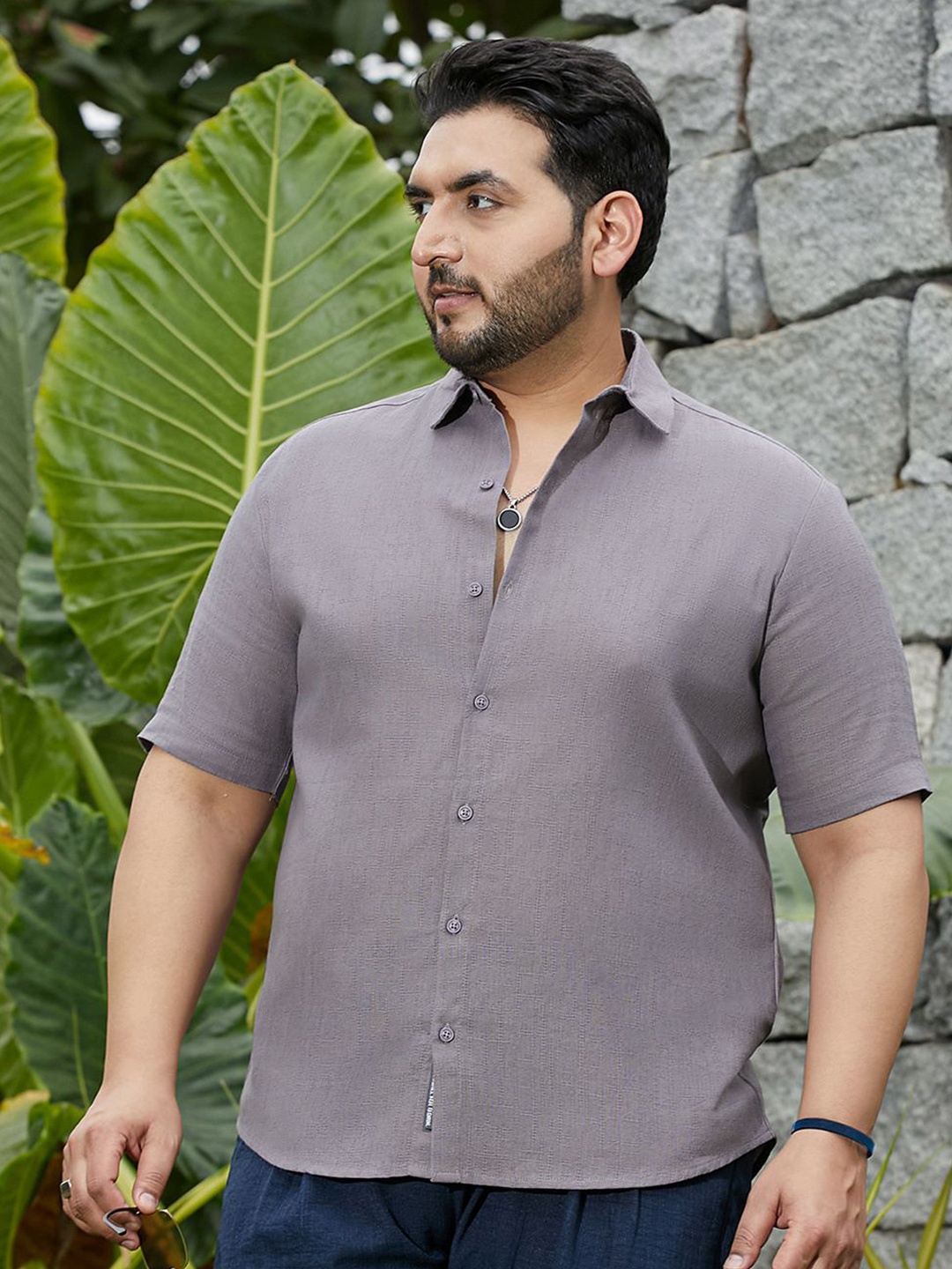 

Instafab Plus Men Comfort Opaque Casual Shirt, Grey