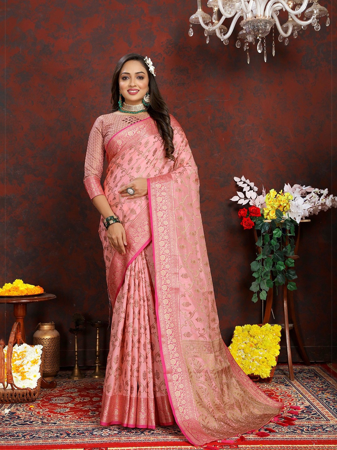 

LeeliPeeri Designer Woven Design Zari Saree, Pink