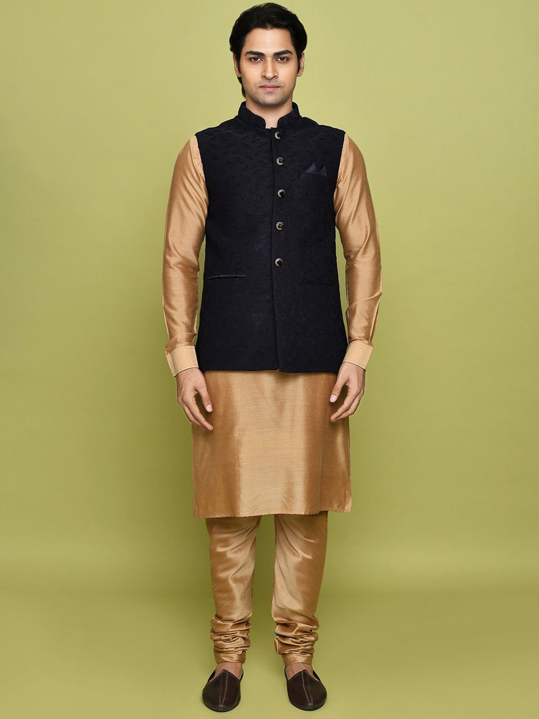 

Aryavir Malhotra Men Straight Kurta Set With Nehru Jacket, Beige