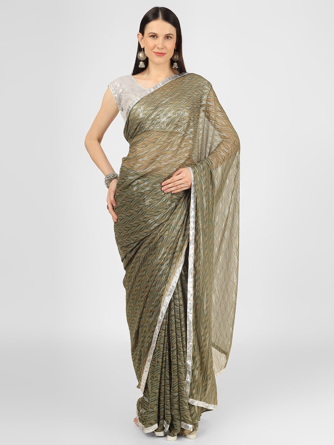 

MISS HAUTE Sequinned Pure Georgette Saree, Green