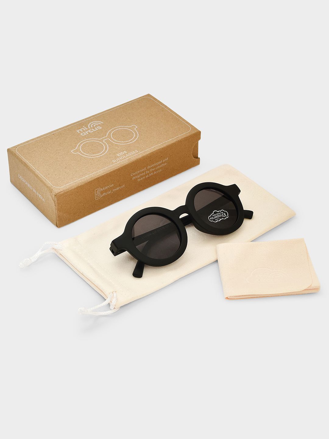 

MiArcus Kids Round Sunglasses with Polarised Lens 8904351997915, Black